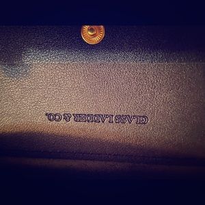 Ladder & Co business folder. Perfect for mtgs!